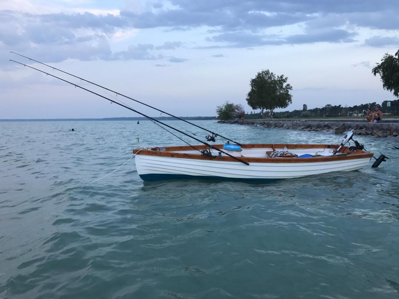 Royal Mediterran Siofok Ngoại thất bức ảnh
